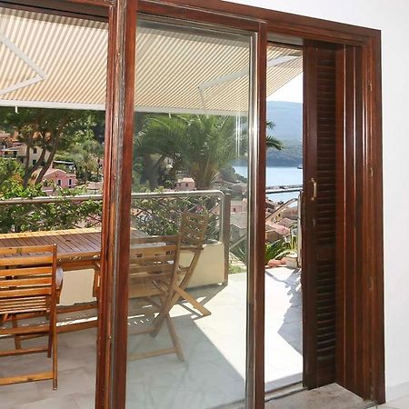 Appartamenti Residence Il Porto 13 E 16 Porto Azzurro Dış mekan fotoğraf