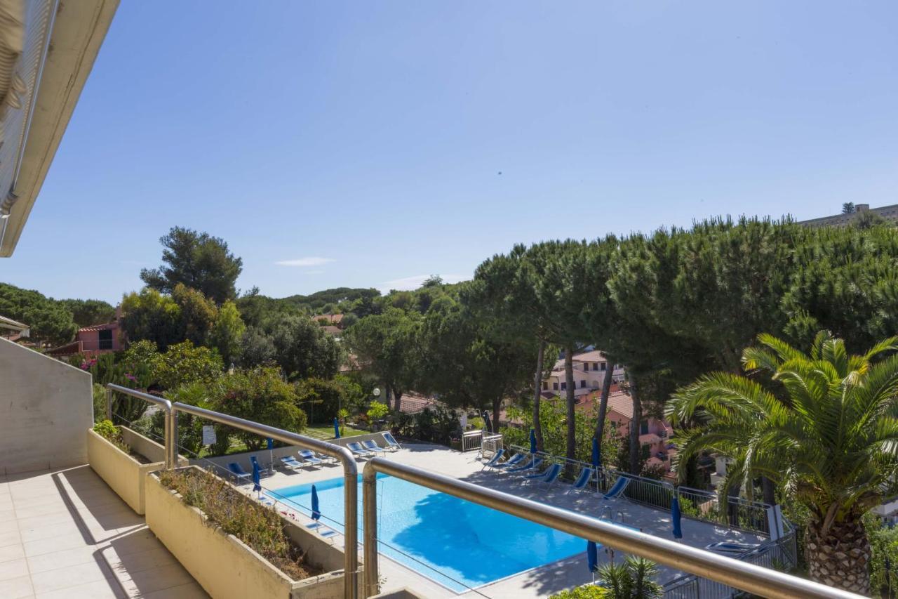Appartamenti Residence Il Porto 13 E 16 Porto Azzurro Dış mekan fotoğraf